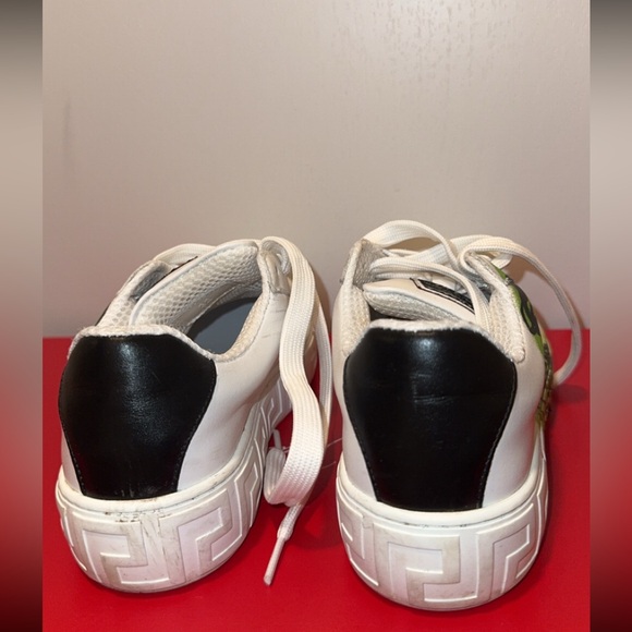 Versace White Kids Shoes - Picture 3 of 5